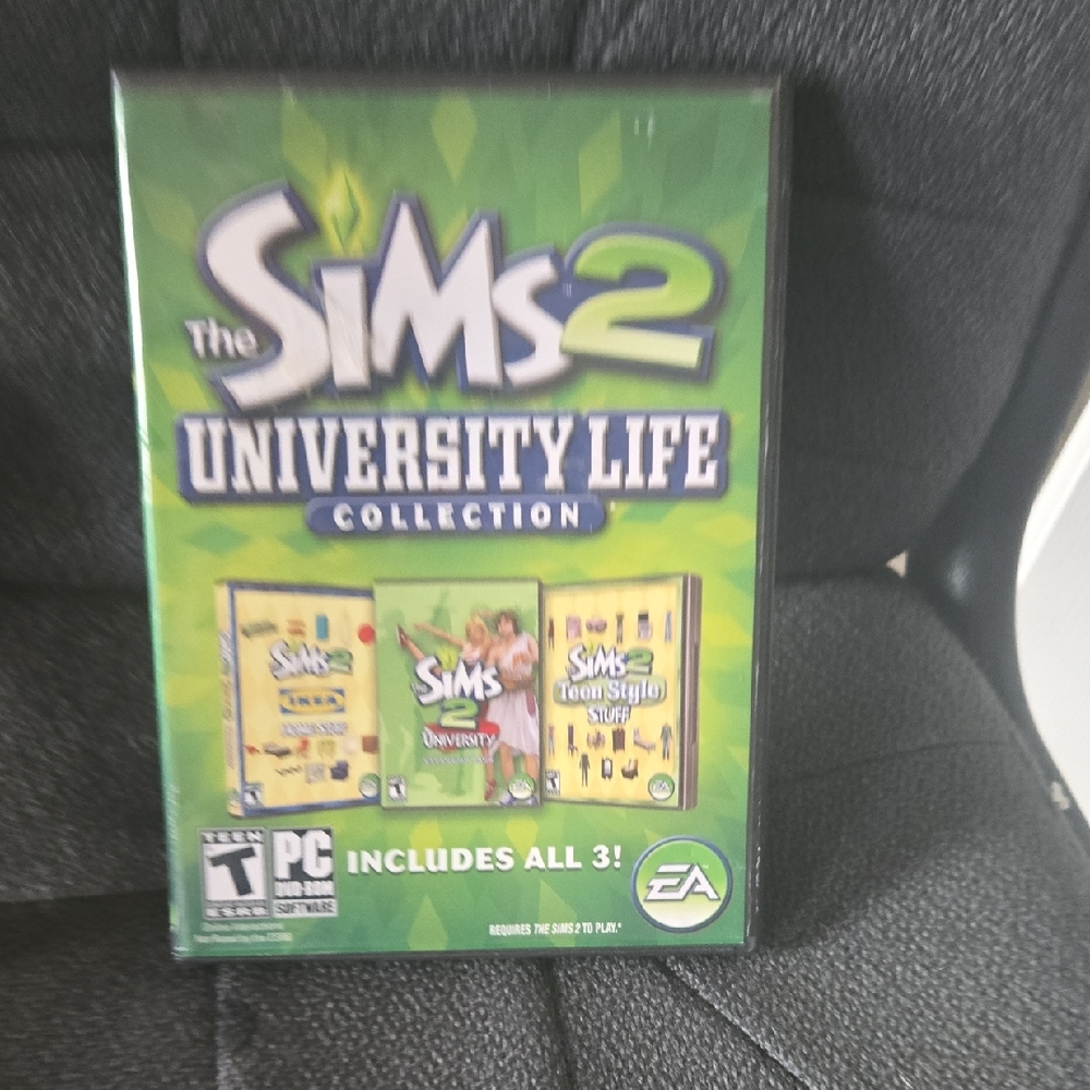 The Sims 2 University Life Collection PC Game Rare!!